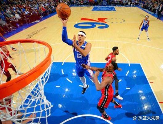 爱游戏包含俄克拉荷马雷霆内部会议纪要流出：国际比赛日内部沟通，CBA季后赛使命明确，更衣室氛围转暖的词条