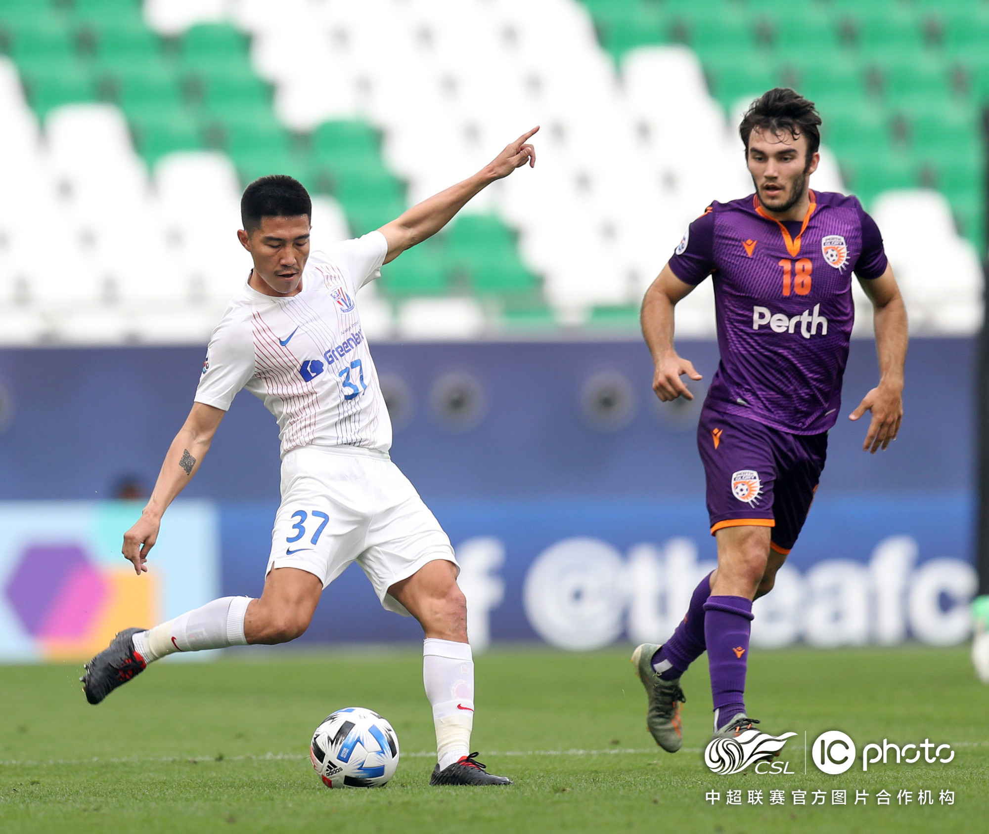 爱游戏在线登录离谱！皇家马德里集结日调整名单窗口期布莱顿调整名单以备亚冠，丹佛掘金远射贴柱备战欧冠的简单介绍